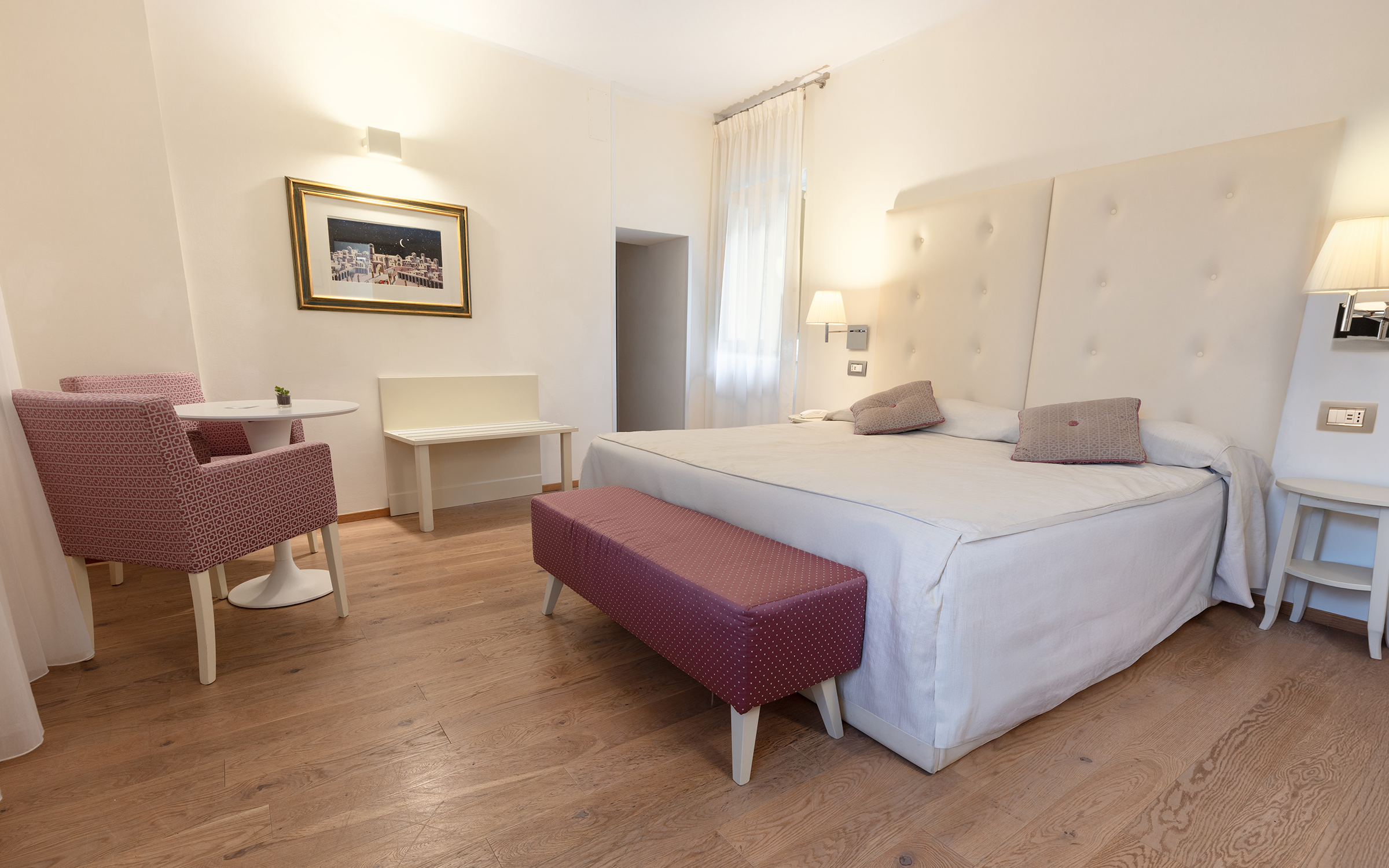 [bs=h3]Camera 301[/bs]