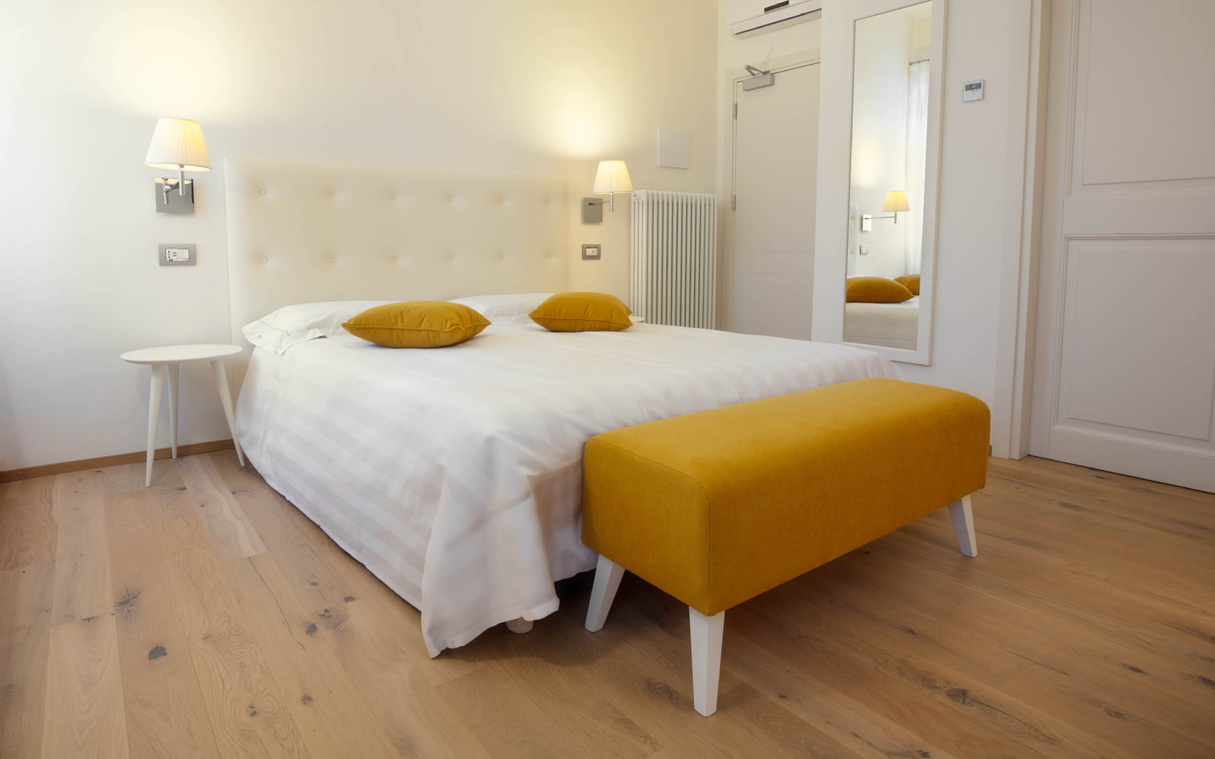 [bs=h3]Camera 106[/bs]