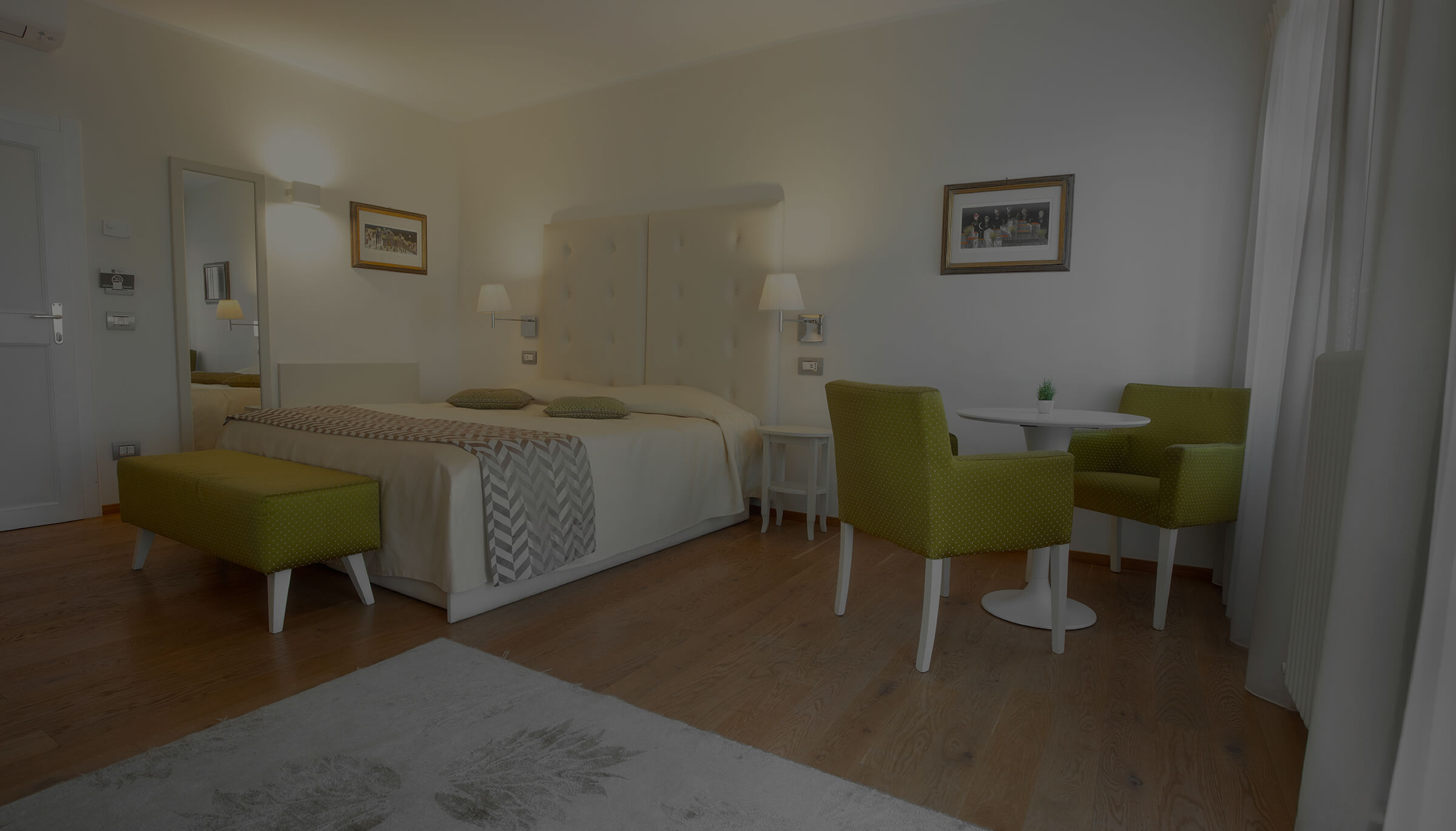 [bs=display-5]SUPERIOR[/bs]